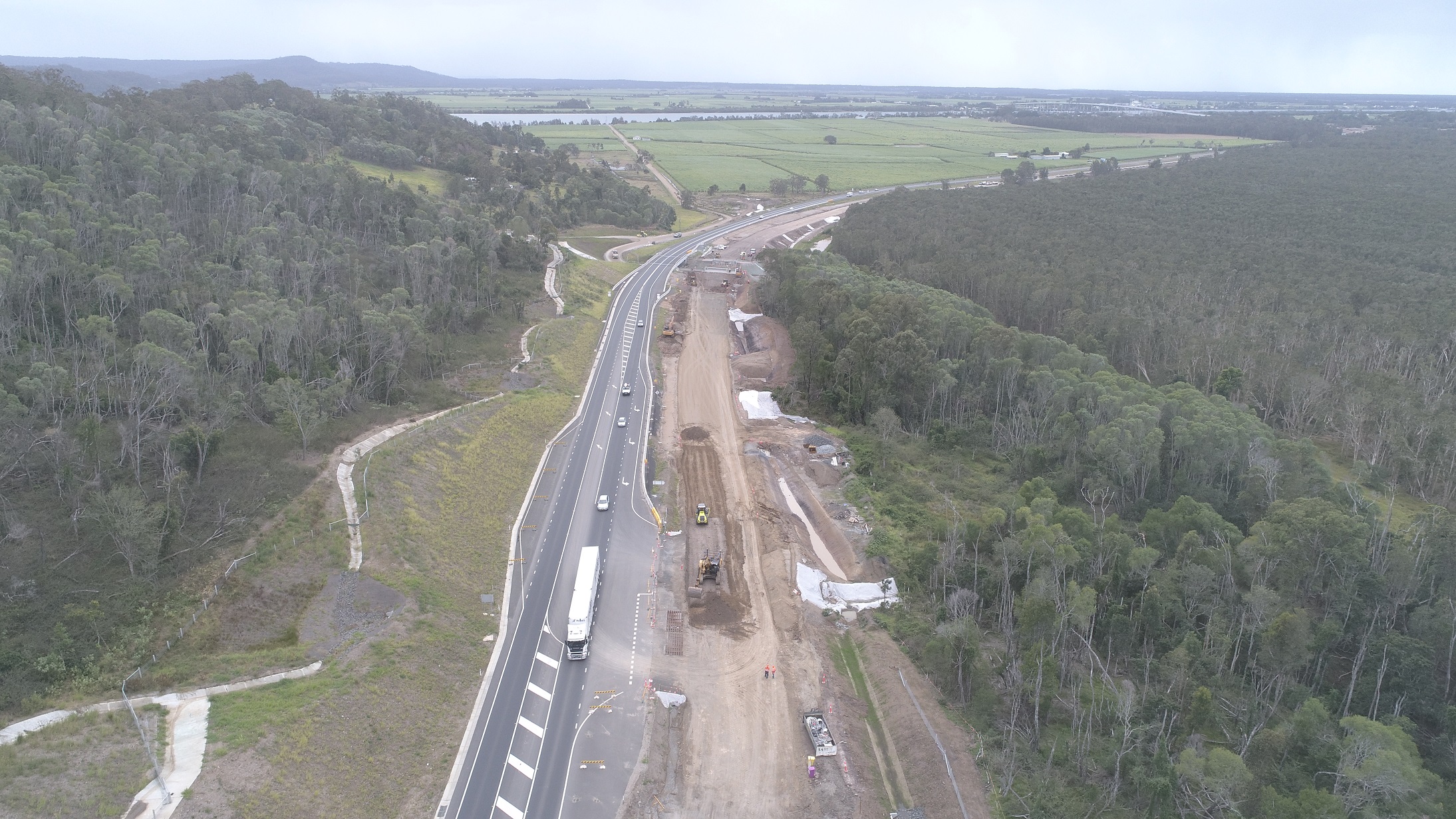 The northbound and southbound carriageways were constructed by SEE Civil